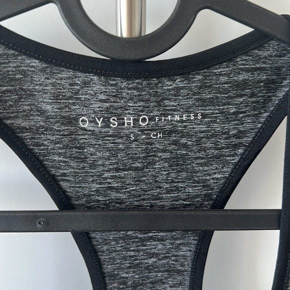 Excellent condition Oysho fitness racer back tank top size small - Picture 2 of 4